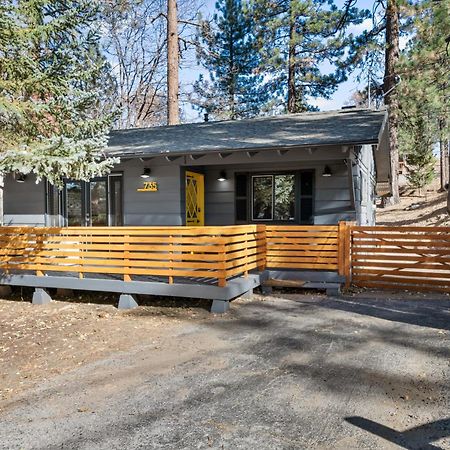 Yellow Pine Lodge - Charming Cottage Style Cabin With Peak-A-Boo Lake And Mountain Views Big Bear Lake Eksteriør billede