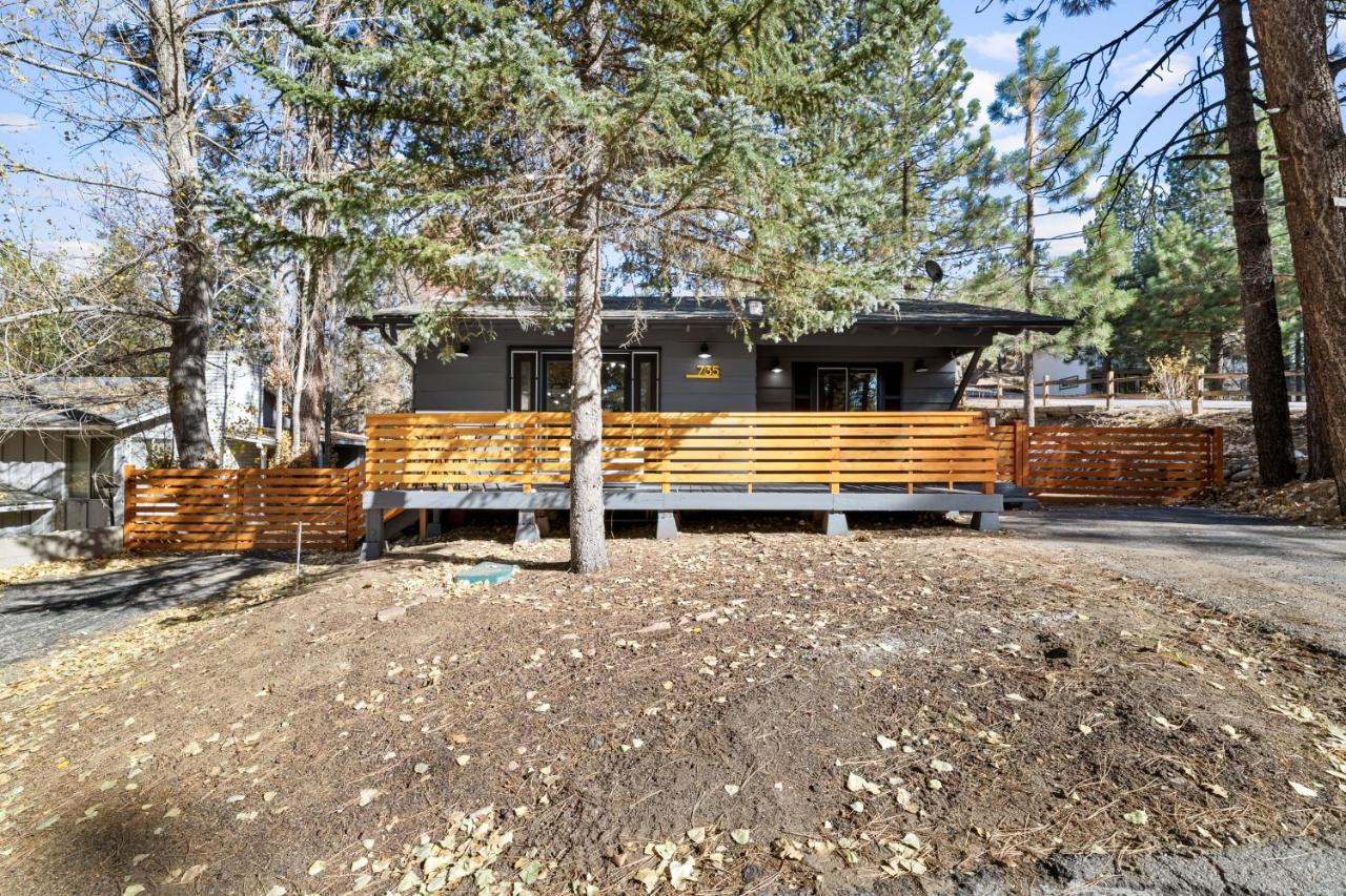 Yellow Pine Lodge - Charming Cottage Style Cabin With Peak-A-Boo Lake And Mountain Views Big Bear Lake Eksteriør billede