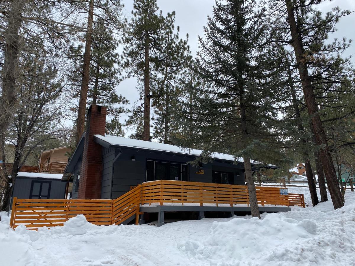 Yellow Pine Lodge - Charming Cottage Style Cabin With Peak-A-Boo Lake And Mountain Views Big Bear Lake Eksteriør billede